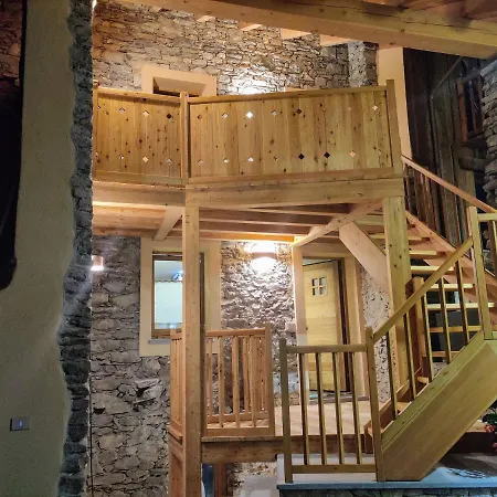 Au Fond Du Bourg Aosta